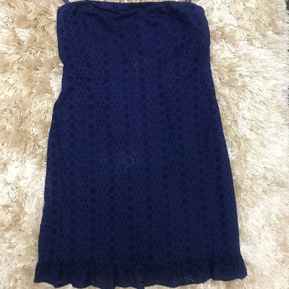 Sleeveless dress